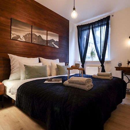 Six Dreams Spot Apartment Poznan Bagian luar foto