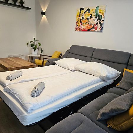 Six Dreams Spot Apartment Poznan Bagian luar foto