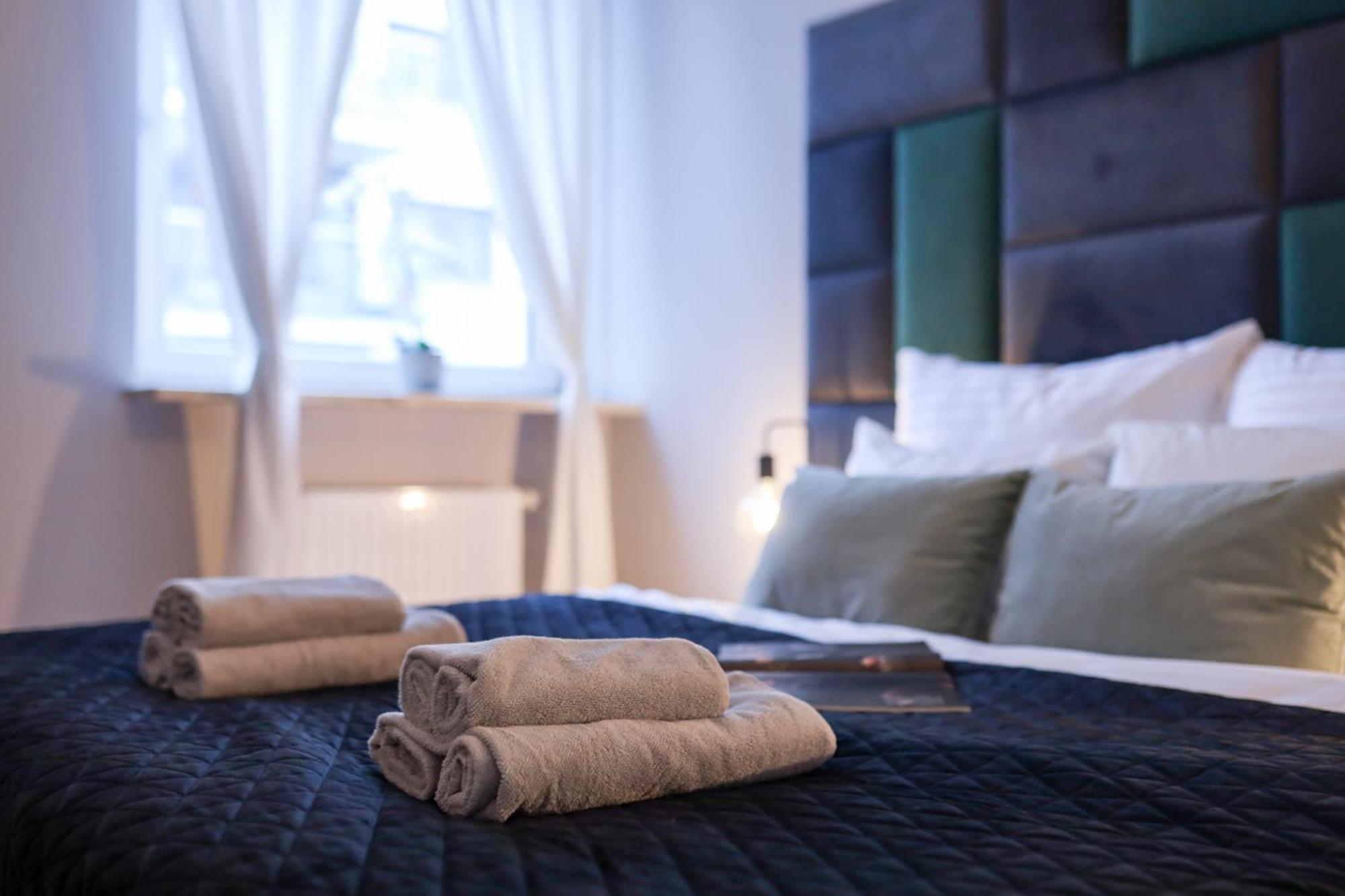 Six Dreams Spot Apartment Poznan Bagian luar foto