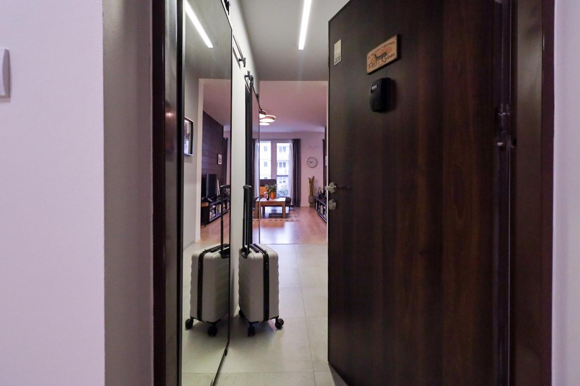 Six Dreams Spot Apartment Poznan Bagian luar foto