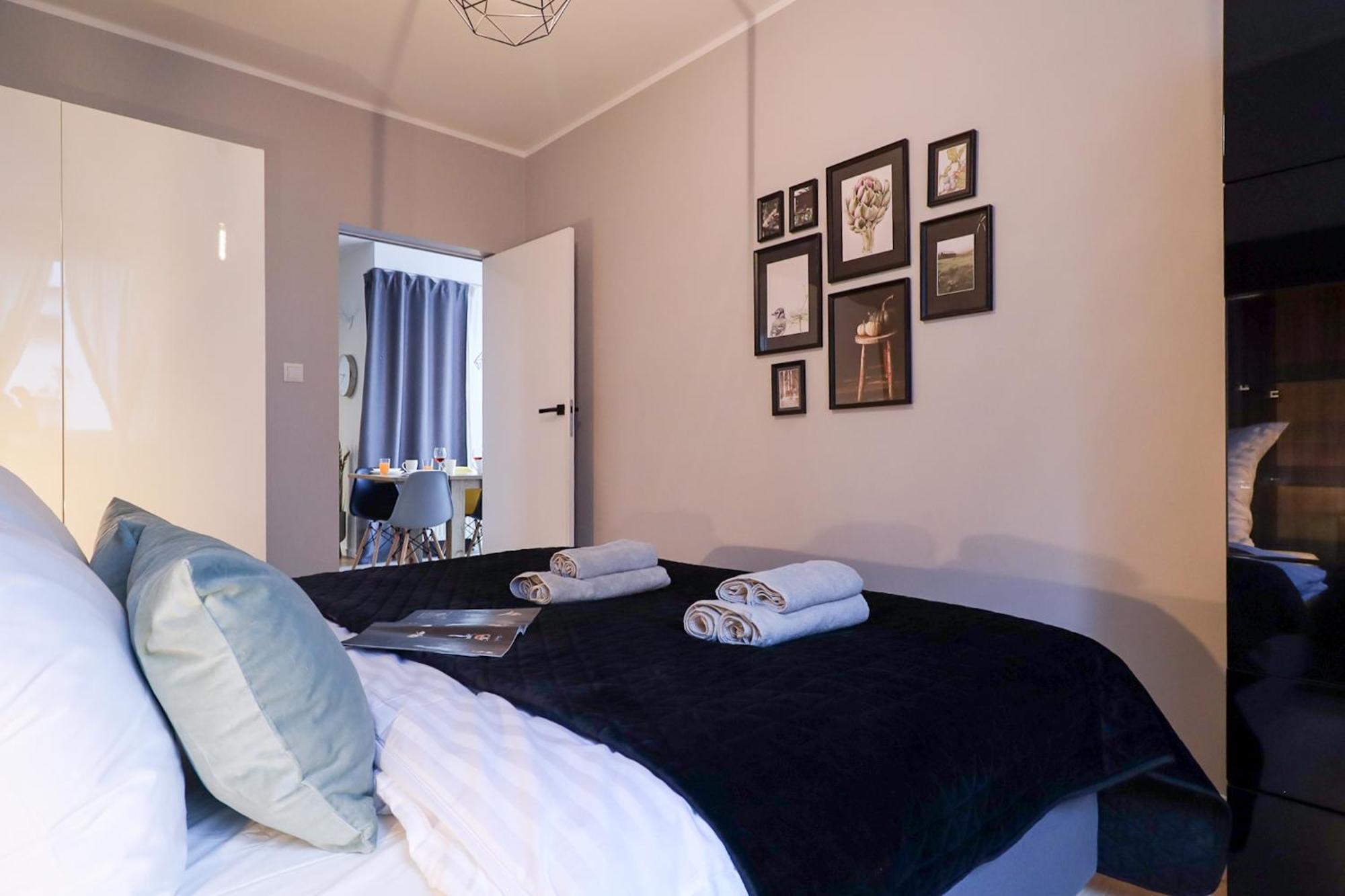 Six Dreams Spot Apartment Poznan Bagian luar foto